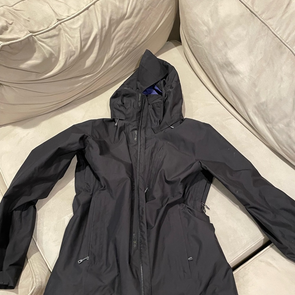 Patagonia Recco H2NO Rain Jacket